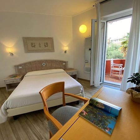 Locanda Degli Artisti Tortolì Εξωτερικό φωτογραφία
