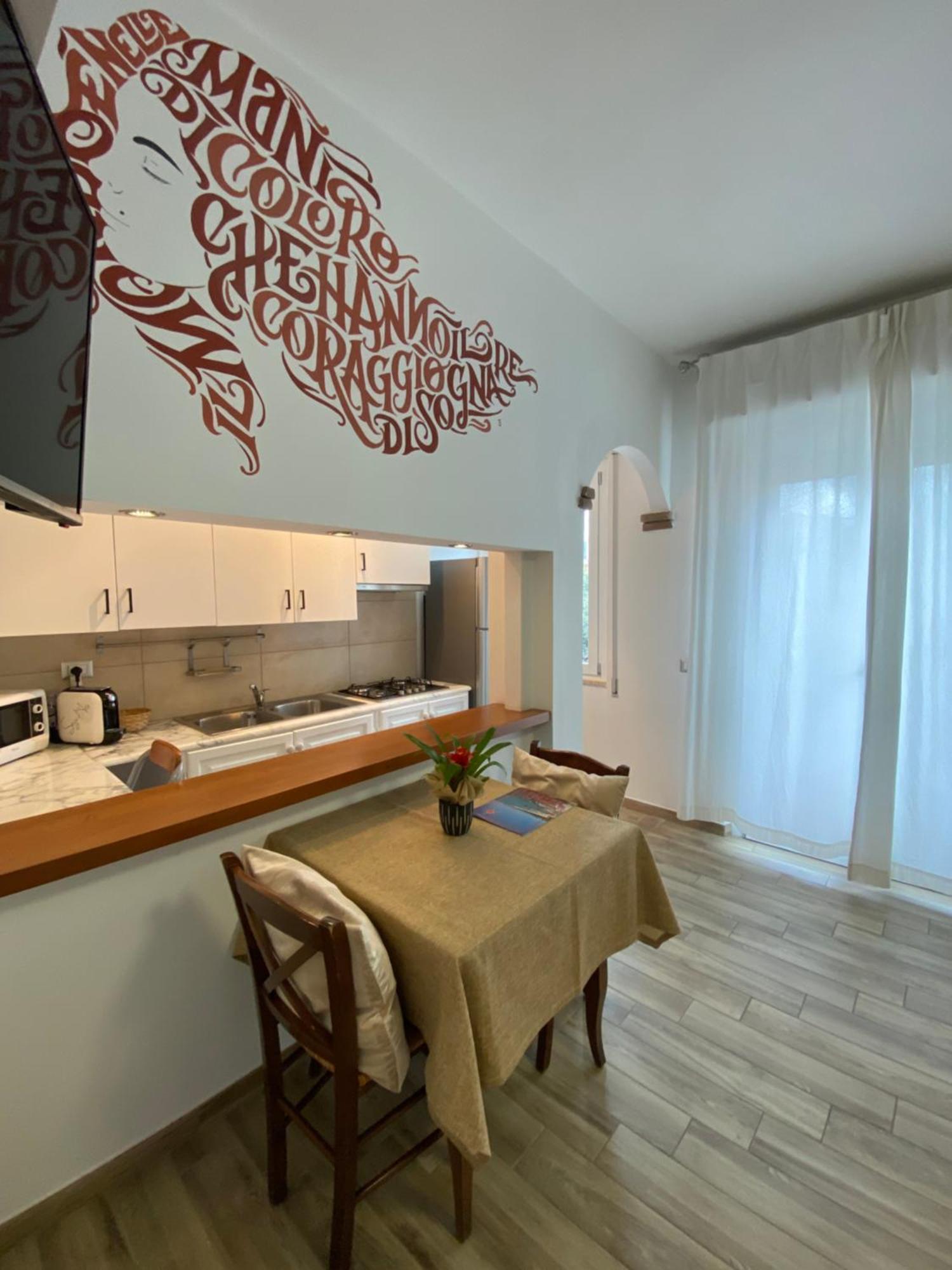 Locanda Degli Artisti Tortolì Εξωτερικό φωτογραφία